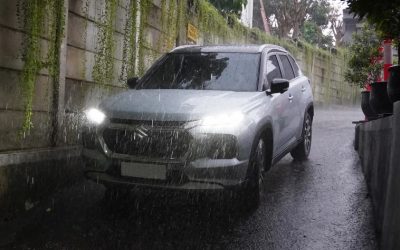 Musim Hujan Bukan Penghalang Dalam Beraktivitas, Kenali Fitur di Grand Vitara yang Membuat Berkendara Lebih Nyaman